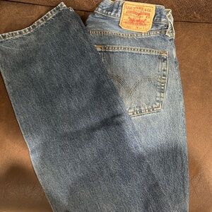 Levi's women’s Blue Jeans